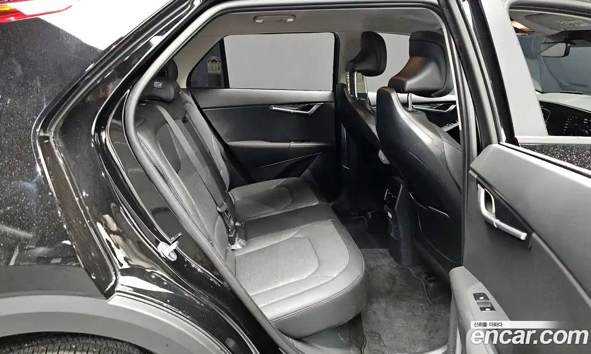 Kia Niro 2025 1.6 гидро в Москве, фото 11