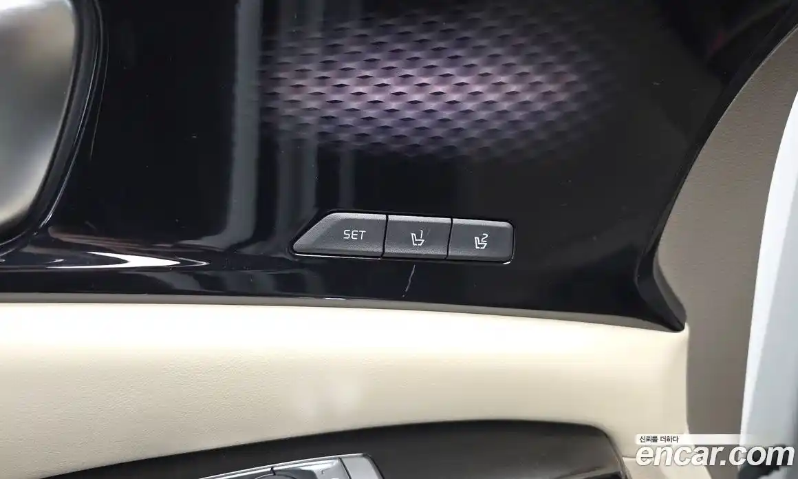 Kia Canival 2021 3.5 гидро в Москве, фото 23