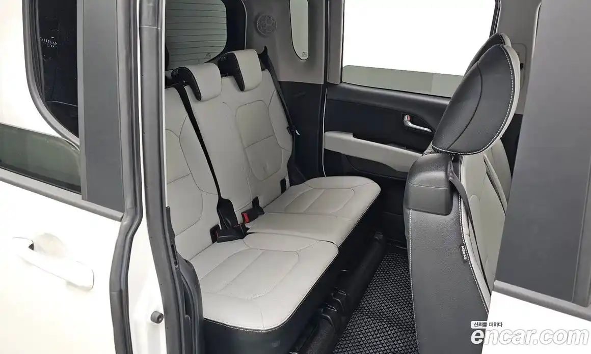 Kia Ray 2022 1.0 гидро в Москве, фото 17
