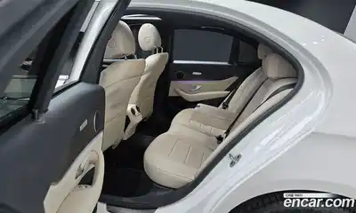 Mercedes-Benz E-Class 2023 2.0 гидро в Москве, миниатюра 12