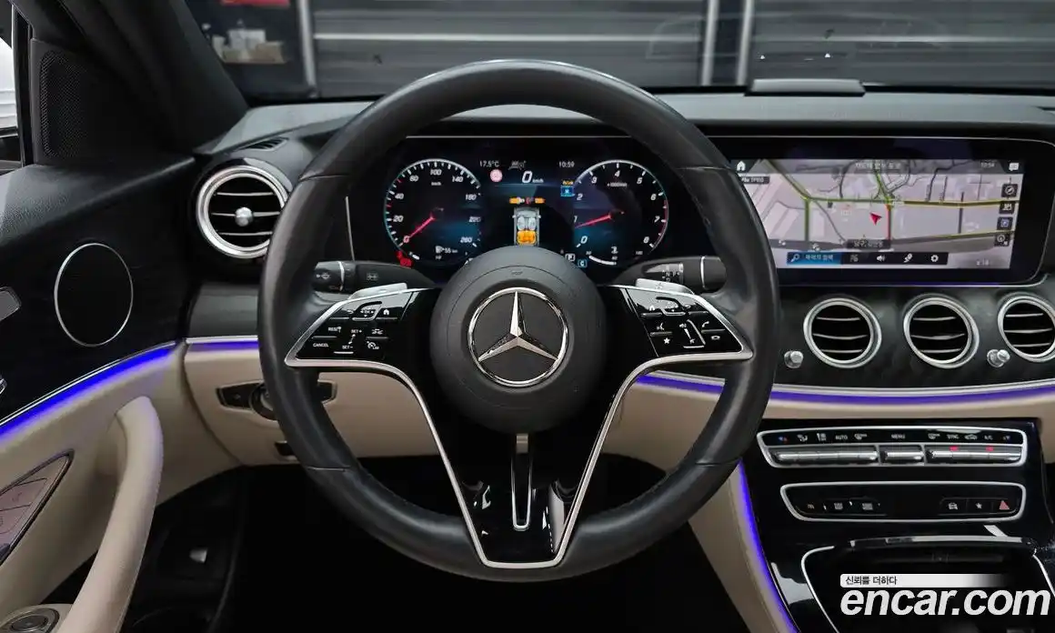 Mercedes-Benz E-Class 2023 2.0 гидро в Москве, фото 13