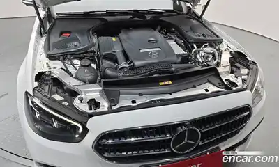 Mercedes-Benz E-Class 2023 2.0 гидро в Москве, миниатюра 6
