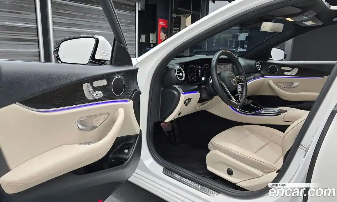 Mercedes-Benz E-Class 2023 2.0 гидро в Москве, фото 10