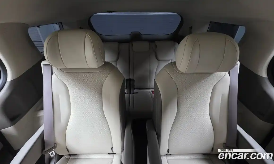 Kia Canival 2025 3.5 гидро в Москве, фото 16