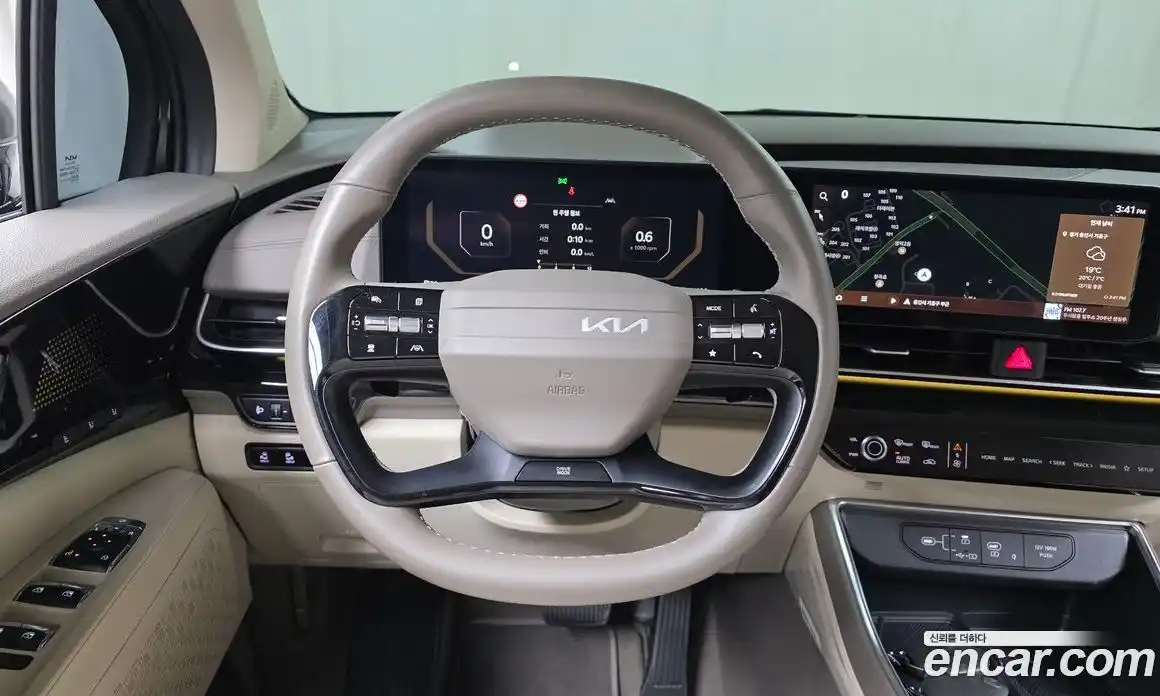 Kia Canival 2025 3.5 гидро в Москве, фото 32