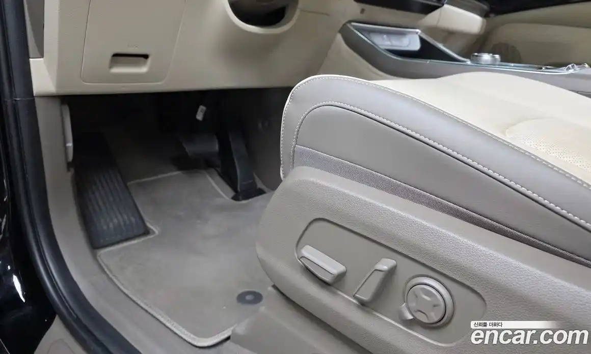 Kia Canival 2025 3.5 гидро в Москве, фото 37