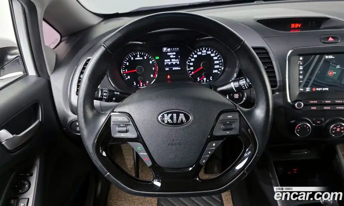 Kia K3 2017 1.6 гидро в Москве № 2124904, фото 20
