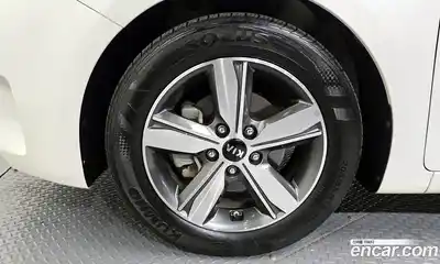 Kia K3 2017 1.6 гидро в Москве № 2124904, миниатюра 5