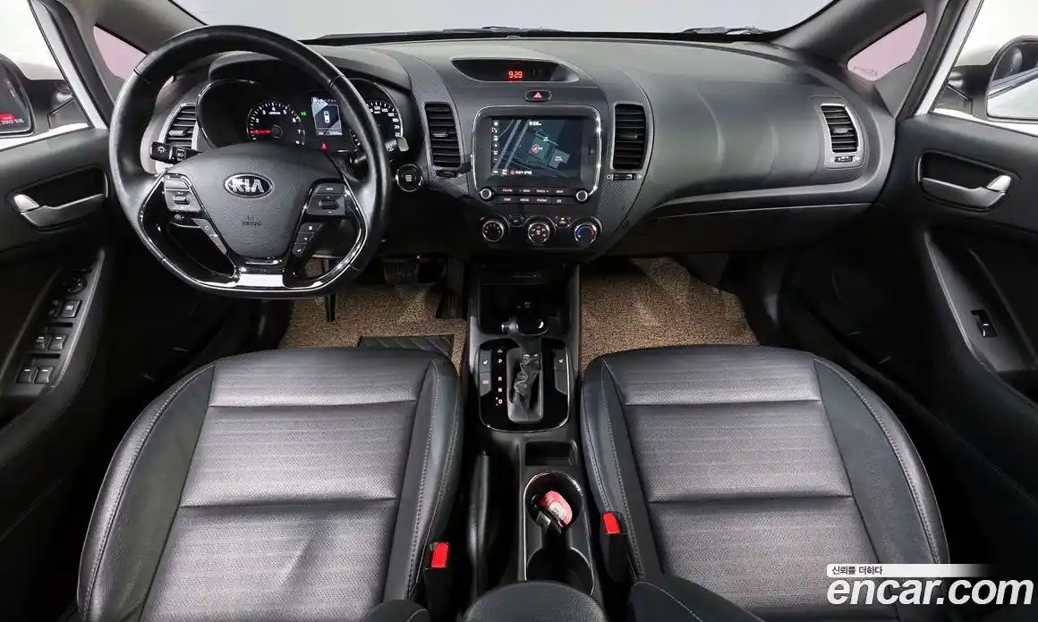 Kia K3 2017 1.6 гидро в Москве № 2124904, фото 10