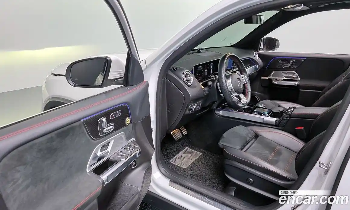 Mercedes-Benz GLB-Class 2020 2.0 гидро в Москве № 2124924, фото 13