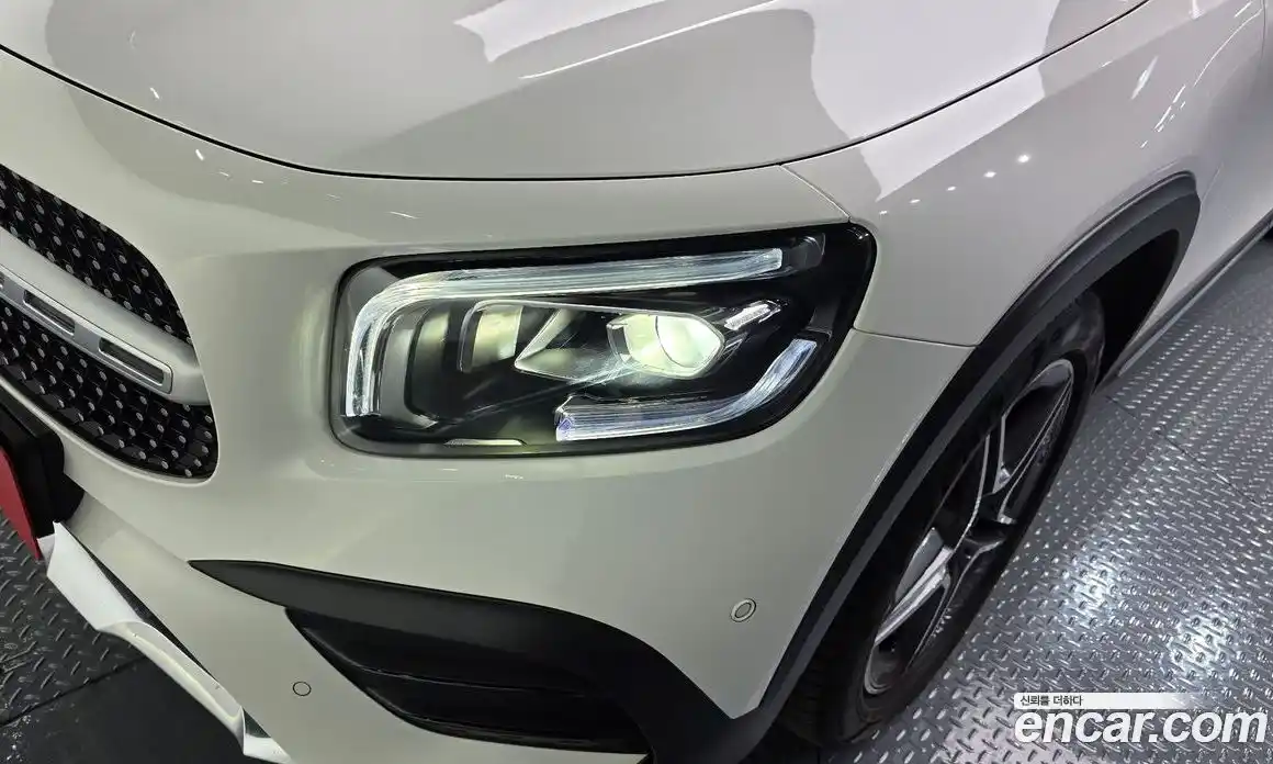 Mercedes-Benz GLB-Class 2020 2.0 гидро в Москве № 2124924, фото 8