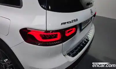 Mercedes-Benz GLB-Class 2020 2.0 гидро в Москве № 2124924, миниатюра 9