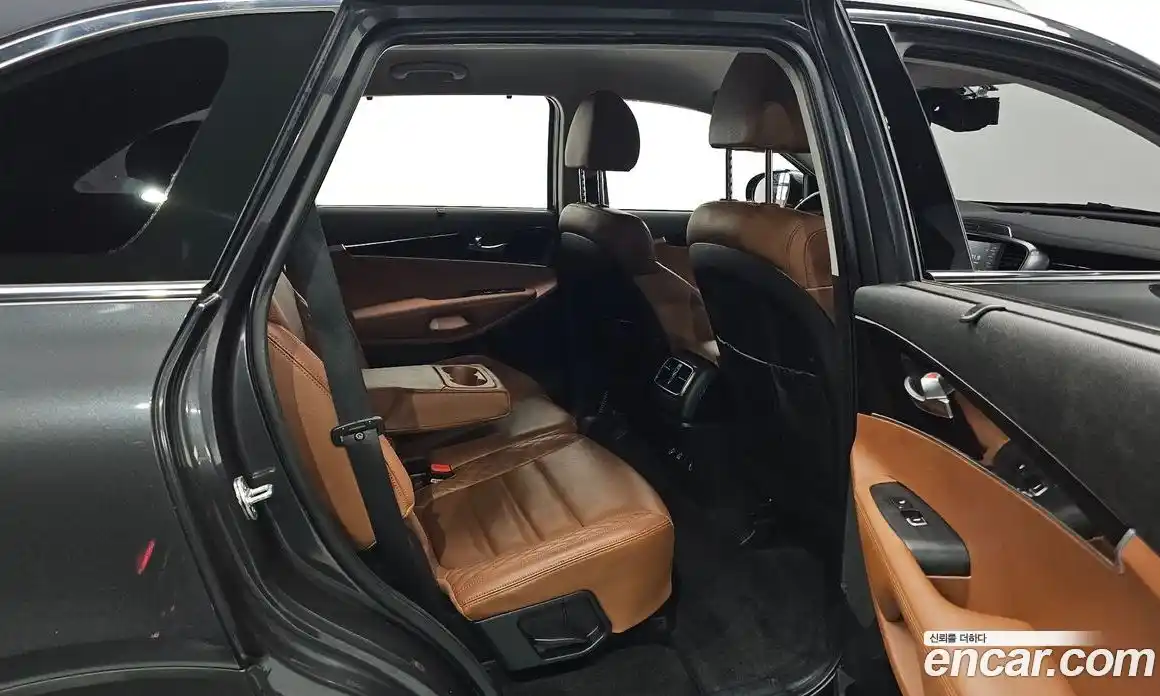 Kia Sorento 2018 2.2 гидро в Москве № 2125117, фото 16