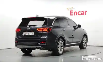 Kia Sorento 2018 2.2 гидро в Москве № 2125117, миниатюра 2