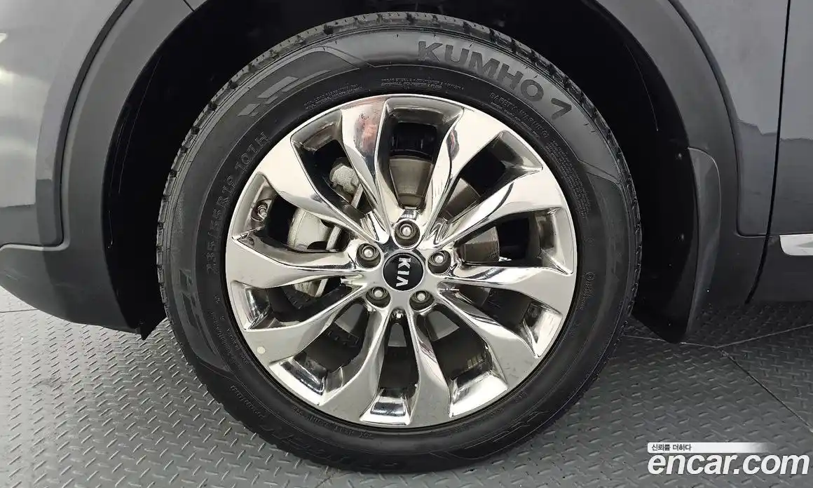 Kia Sorento 2018 2.2 гидро в Москве № 2125117, фото 5