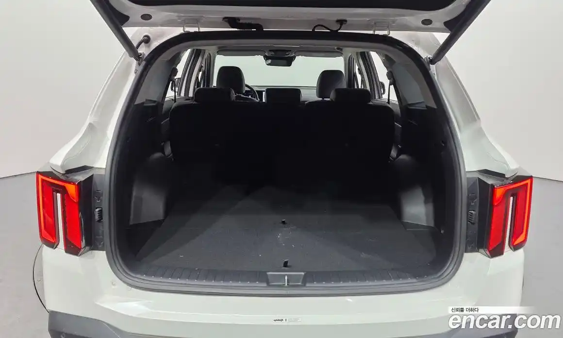 Kia Sorento 2023 2.2 гидро в Москве, фото 24