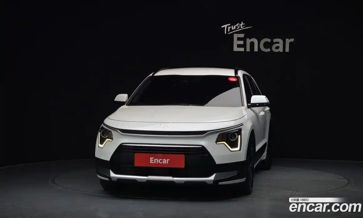 Kia Niro 2022 1.6 гидро в Москве, фото 3