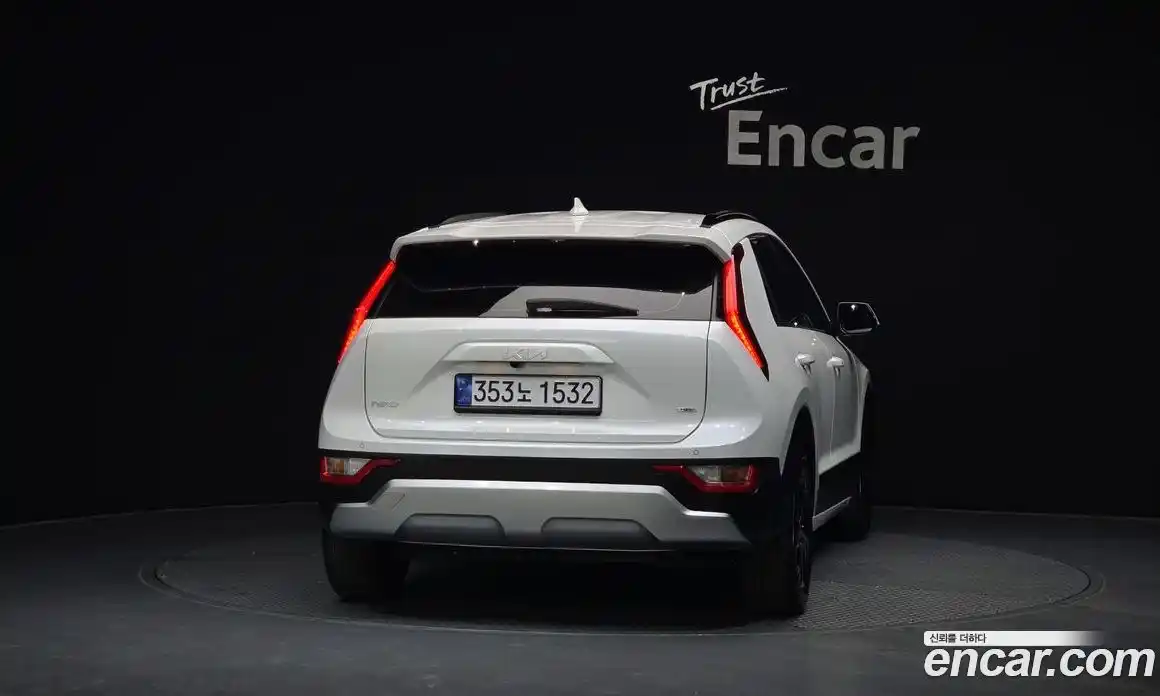 Kia Niro 2022 1.6 гидро в Москве, фото 4