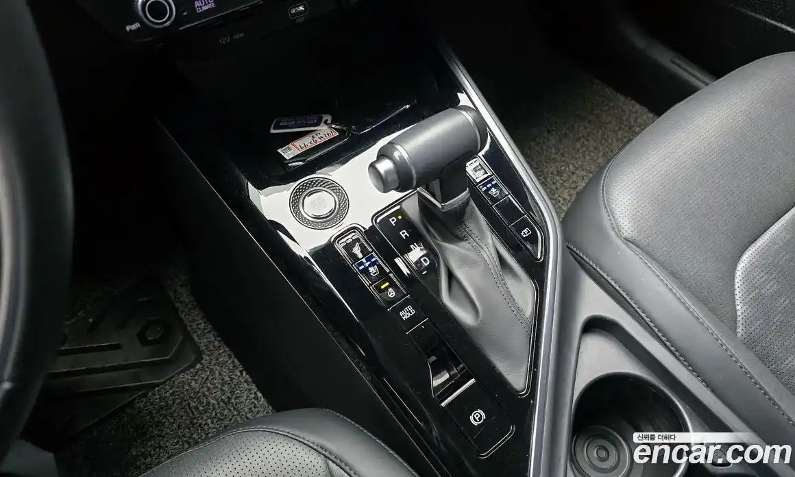 Kia Niro 2022 1.6 гидро в Москве, фото 9