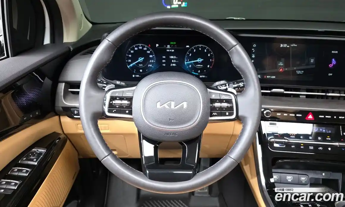 Kia Canival 2023 3.5 гидро в Москве, фото 18