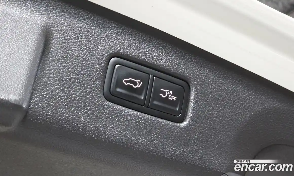 Kia Canival 2023 3.5 гидро в Москве, фото 26