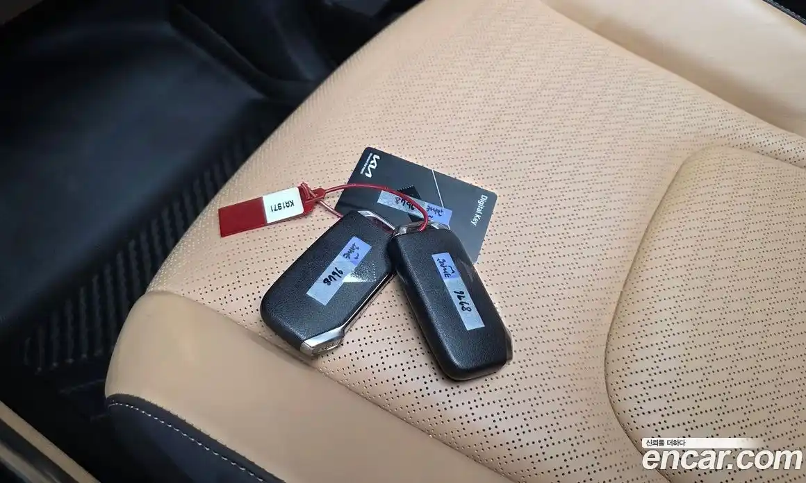 Kia Canival 2023 3.5 гидро в Москве, фото 36