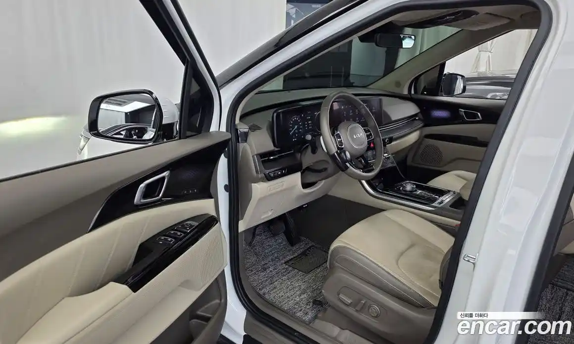 Kia Canival 2023 2.2 гидро в Москве, фото 13