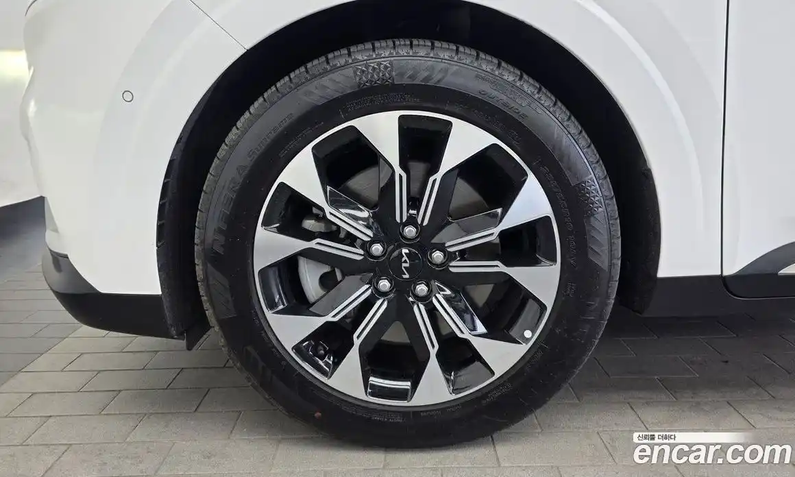 Kia Canival 2023 2.2 гидро в Москве, фото 5