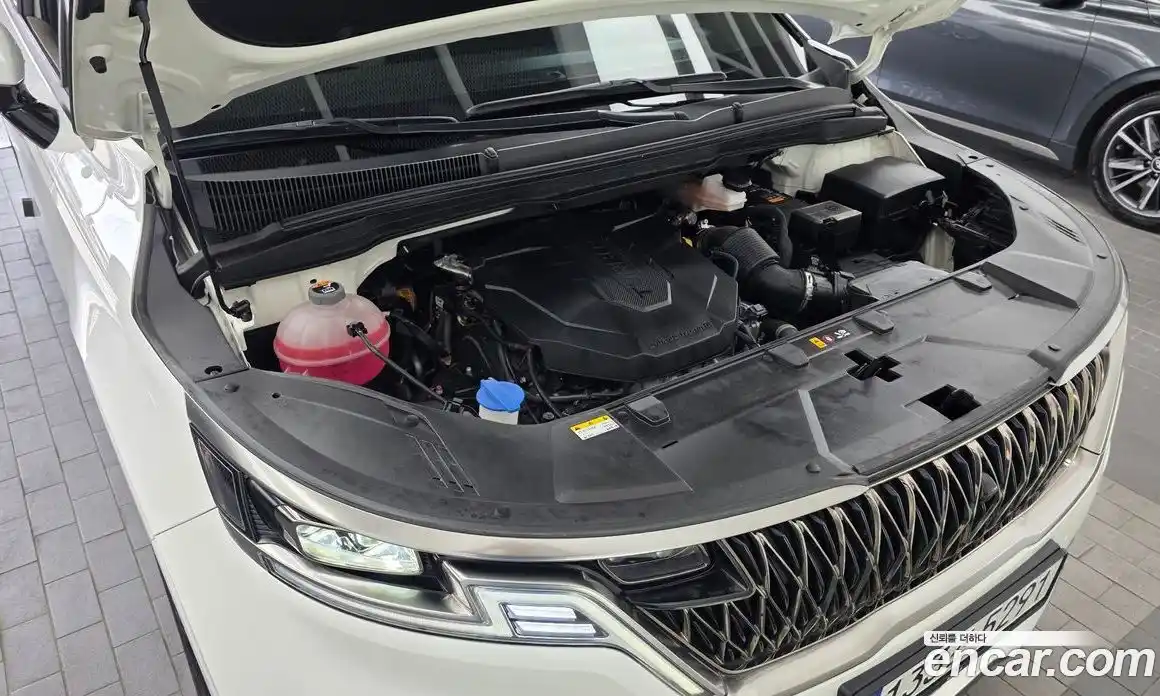 Kia Canival 2023 2.2 гидро в Москве, фото 6