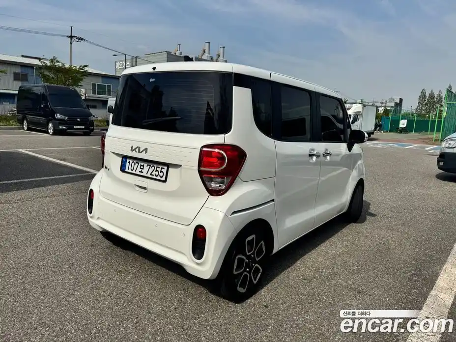 Kia Ray 2022 1.0 гидро в Москве № 2125314, фото 4