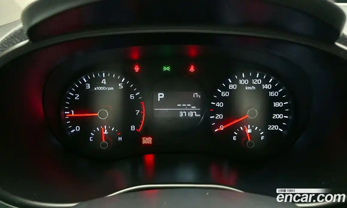 Kia Morning 2017 1.0 гидро в Москве, фото 11