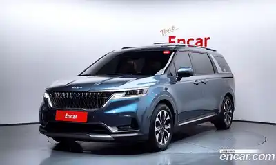 Kia Canival Gasoline 9-Seater Signature