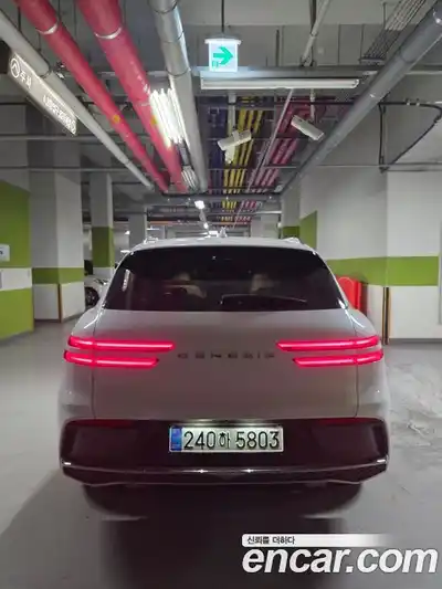 Genesis GV70 2026 2.5 гидро в Москве № 2125346, миниатюра 9
