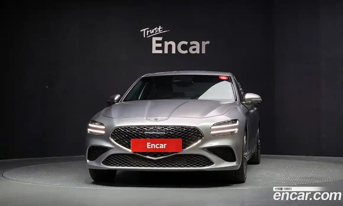 Genesis G70 2025 3.3 гидро в Москве, фото 3