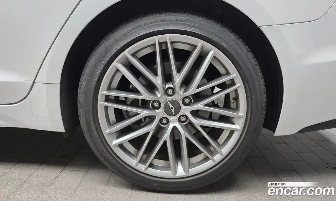 Genesis G70 2019 2.0 гидро в Москве, фото 7