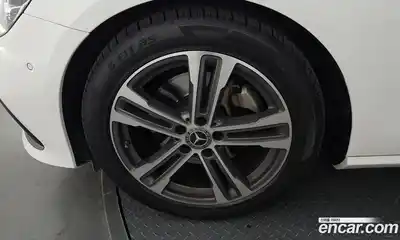 Mercedes-Benz E-Class 2023 2.0 гидро в Москве, миниатюра 5