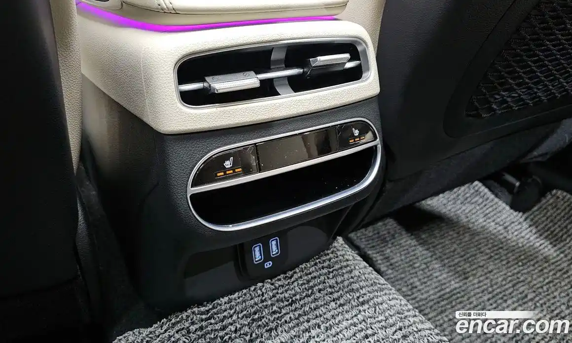 Genesis GV70 2023 2.5 гидро в Москве № 2125474, фото 20