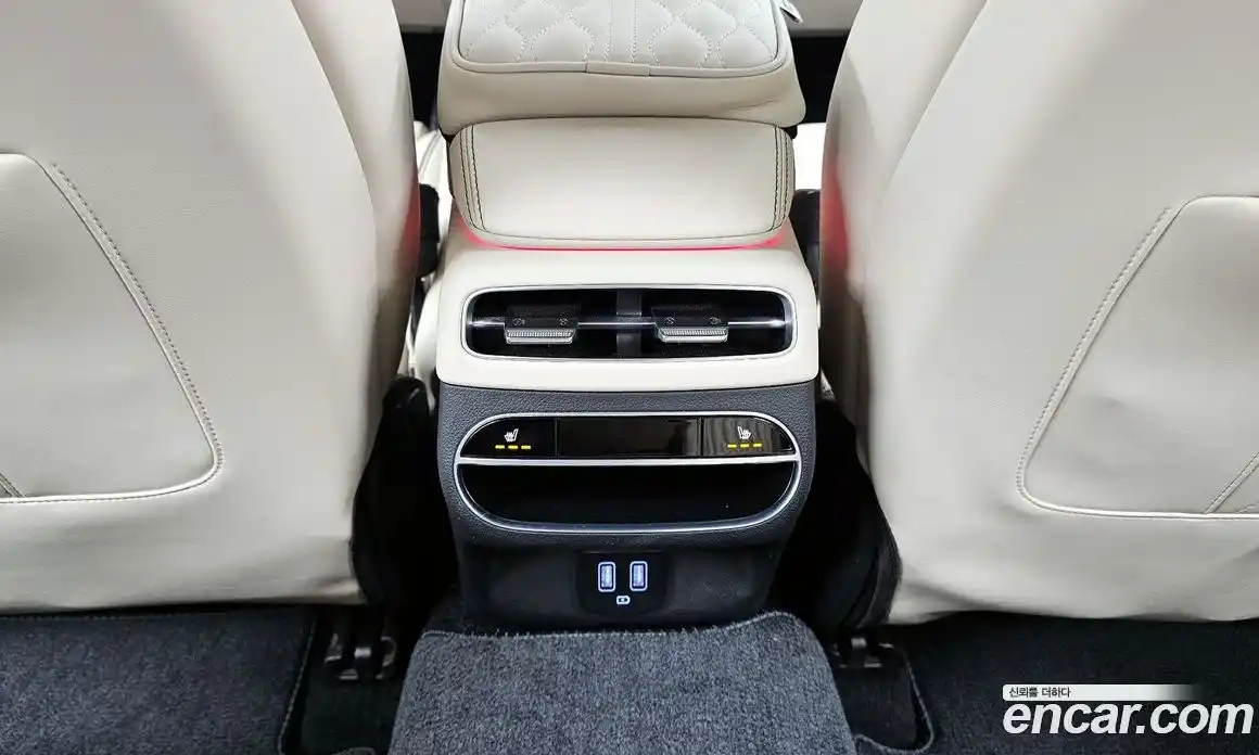 Genesis GV70 2023 2.5 гидро в Москве № 2125570, фото 25