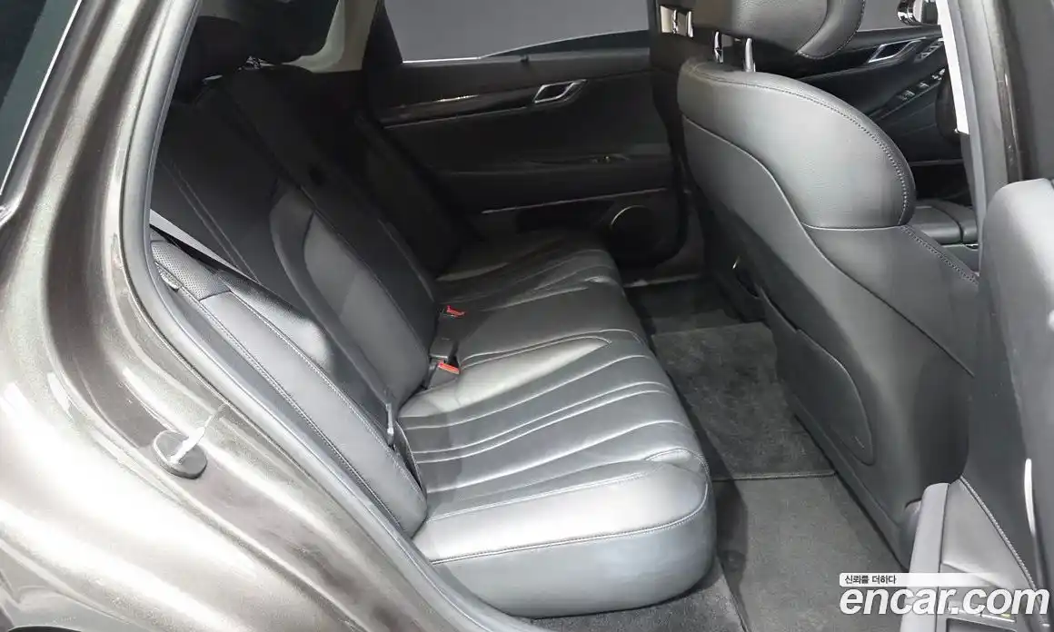 Genesis G80 2024 2.5 гидро в Москве № 2125586, фото 18