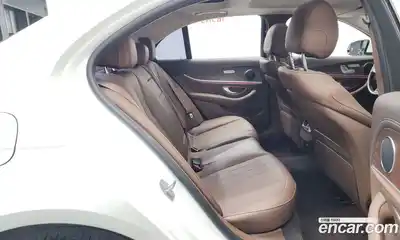 Mercedes-Benz E-Class 2016 2.0 гидро в Москве № 2125794, миниатюра 11