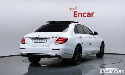 Mercedes-Benz E-Class 2016 2.0 гидро в Москве № 2125794, миниатюра 2
