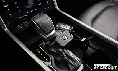 SsangYong Torres 2024 1.5 гидро в Москве № 2125997, миниатюра 9