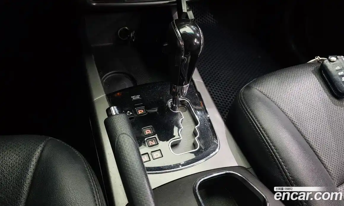 SsangYong Korando 2017 2.2 гидро в Москве, фото 12