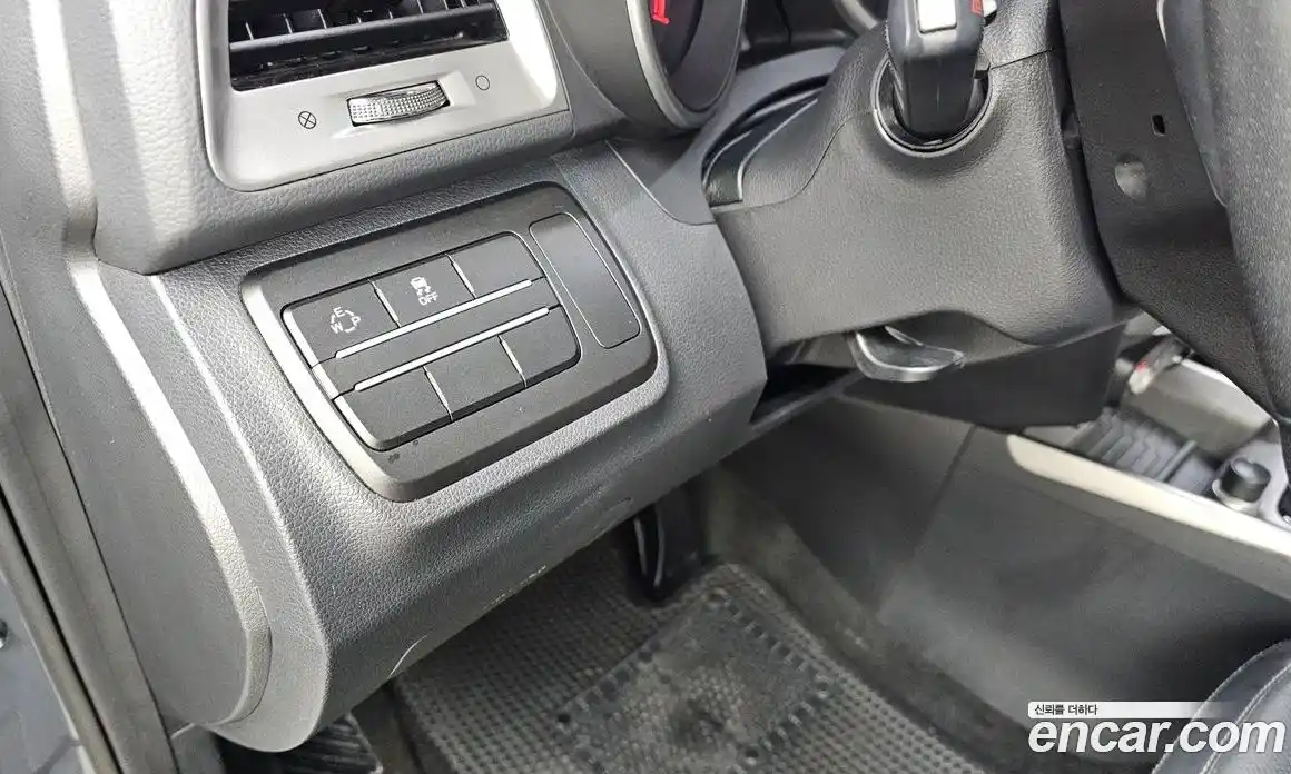 SsangYong TIBOLI 2016 1.6 гидро в Москве № 2126299, фото 21