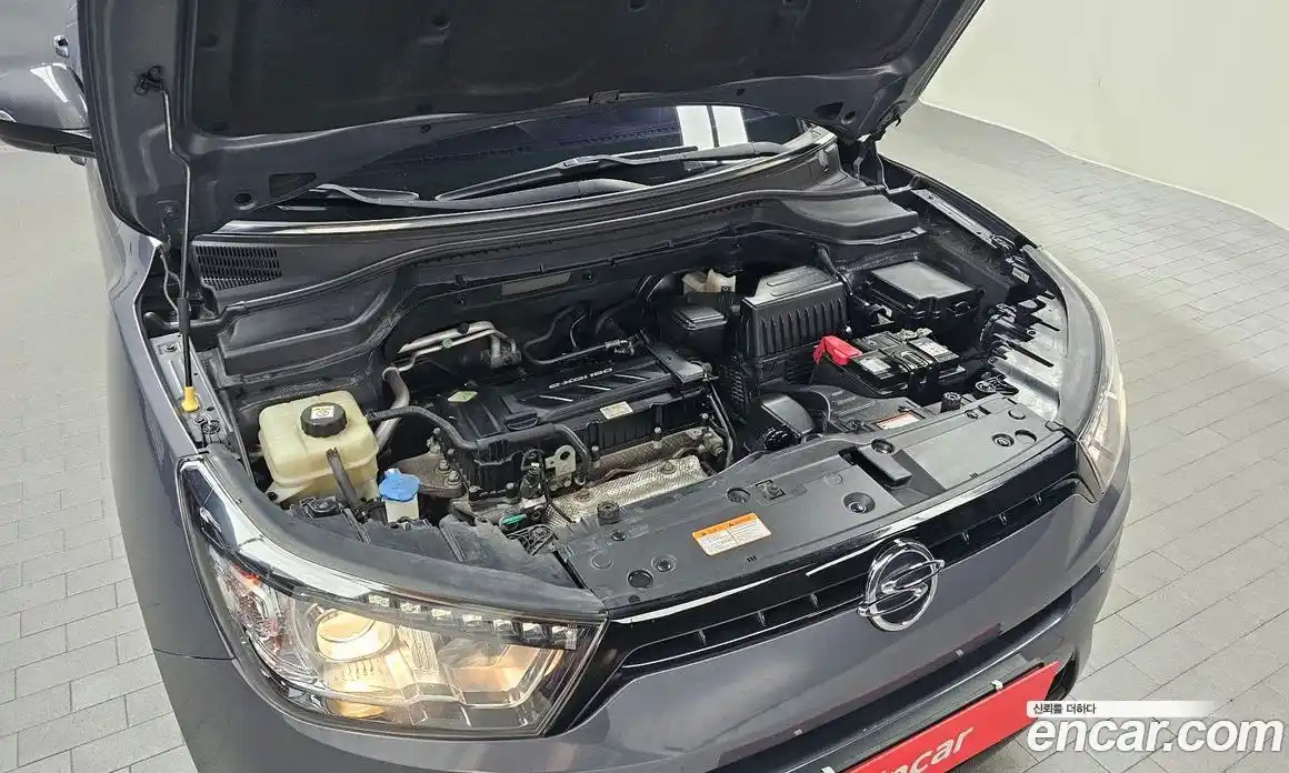 SsangYong TIBOLI 2016 1.6 гидро в Москве № 2126299, фото 6