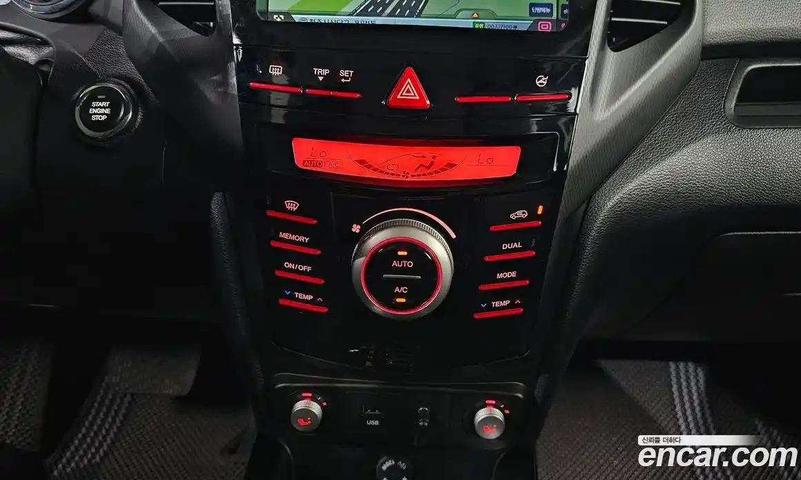 SsangYong TIBOLI 2016 1.6 гидро в Москве № 2126301, фото 17
