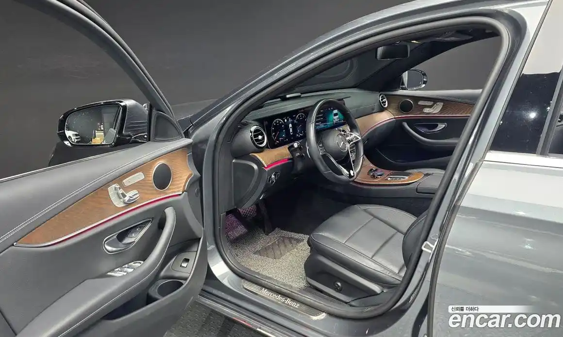 Mercedes-Benz E-Class 2021 2.0 гидро в Москве, фото 11