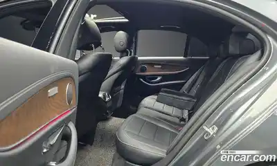 Mercedes-Benz E-Class 2021 2.0 гидро в Москве, миниатюра 12
