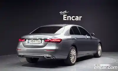 Mercedes-Benz E-Class 2021 2.0 гидро в Москве, миниатюра 2