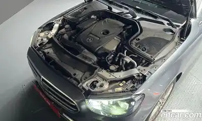 Mercedes-Benz E-Class 2021 2.0 гидро в Москве, миниатюра 6